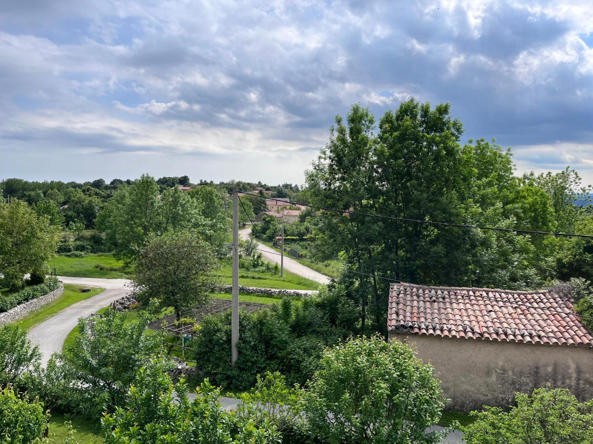 Apartment Vista Lupoglav  Εξωτερικό φωτογραφία
