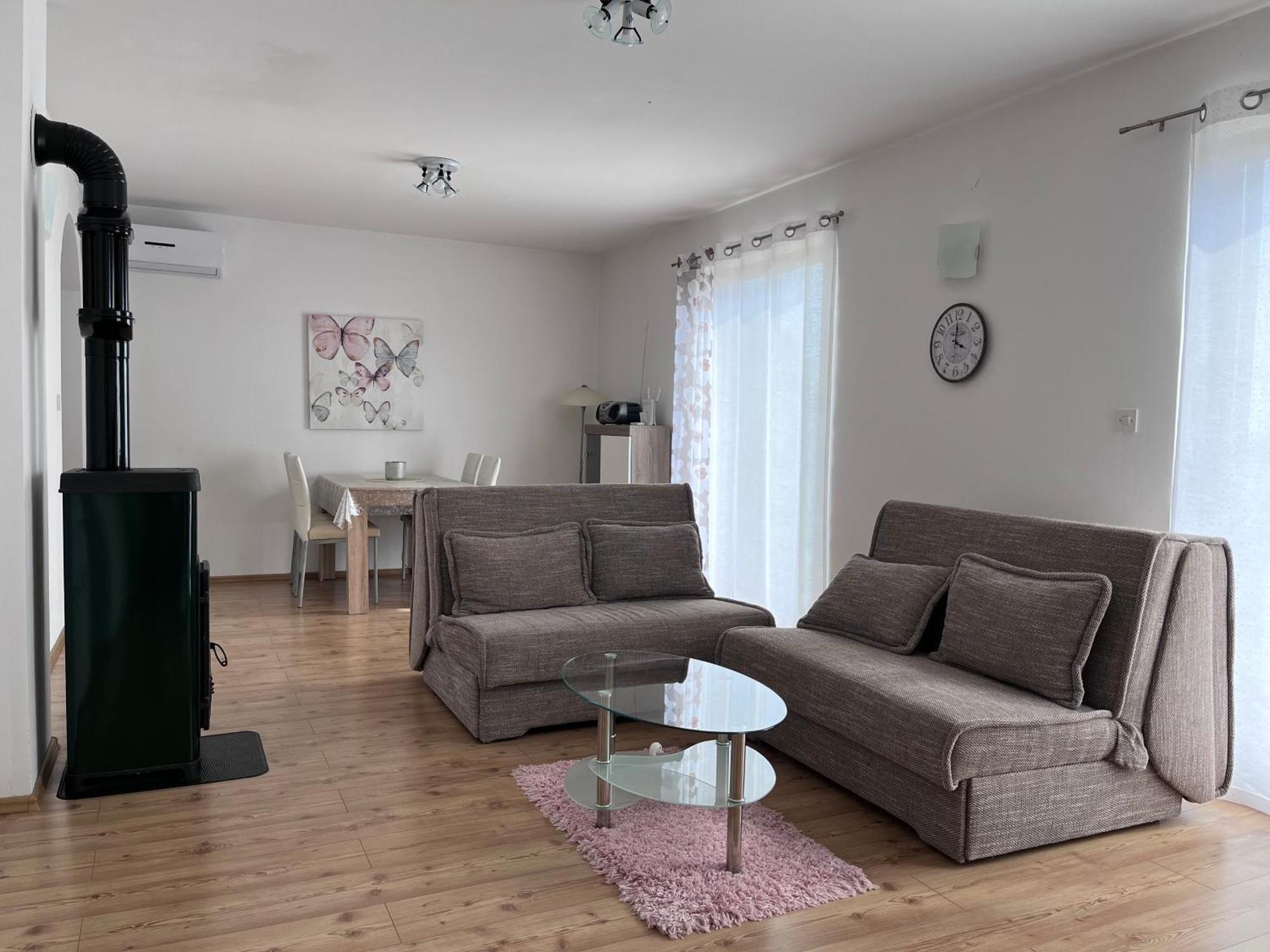 Apartment Vista Lupoglav  Εξωτερικό φωτογραφία