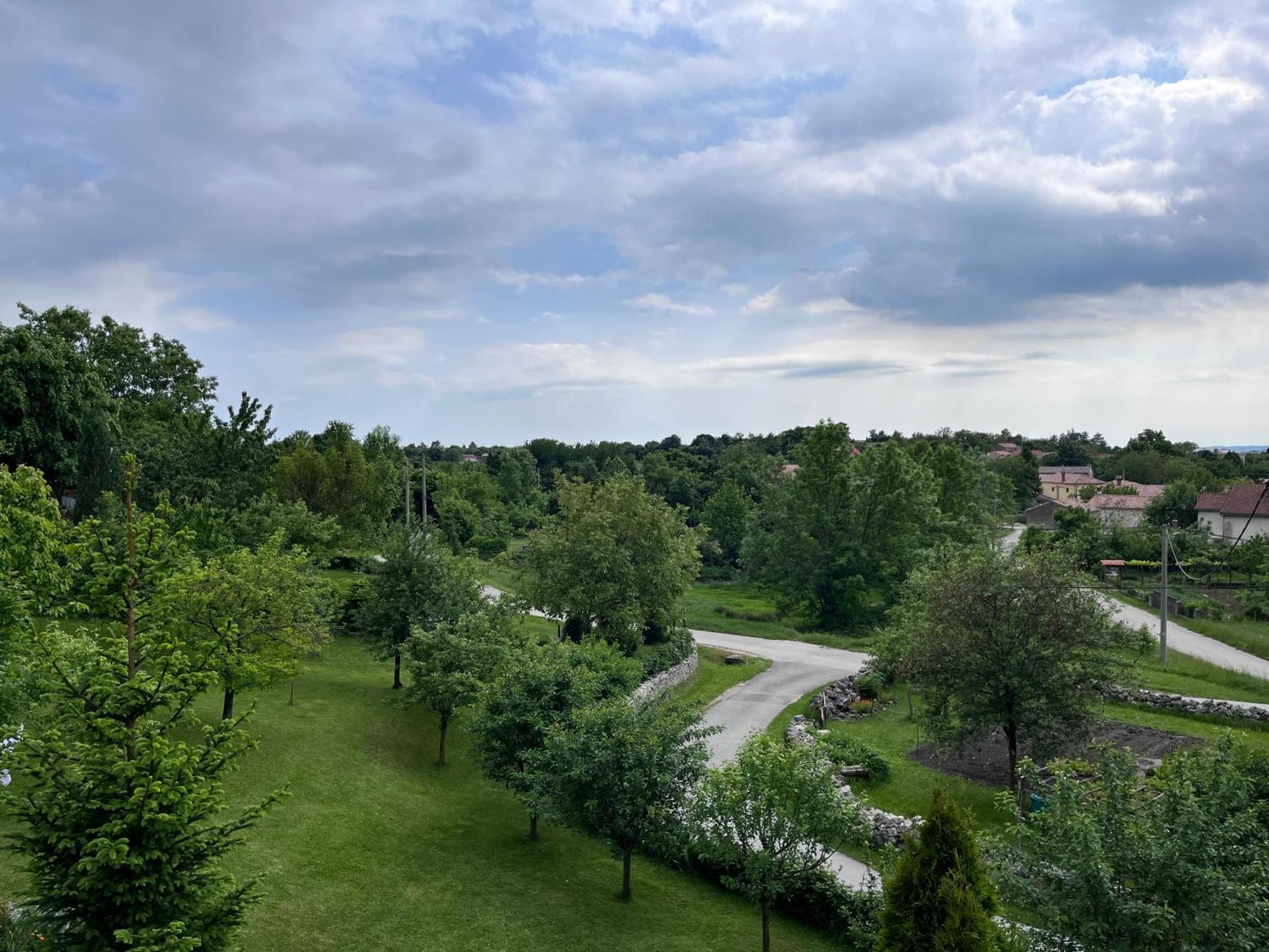 Apartment Vista Lupoglav  Εξωτερικό φωτογραφία