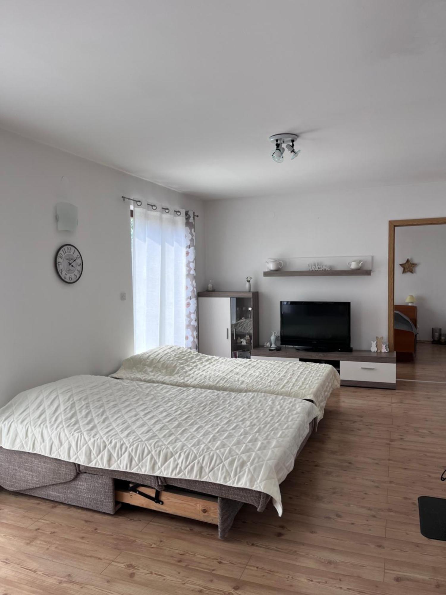 Apartment Vista Lupoglav  Εξωτερικό φωτογραφία
